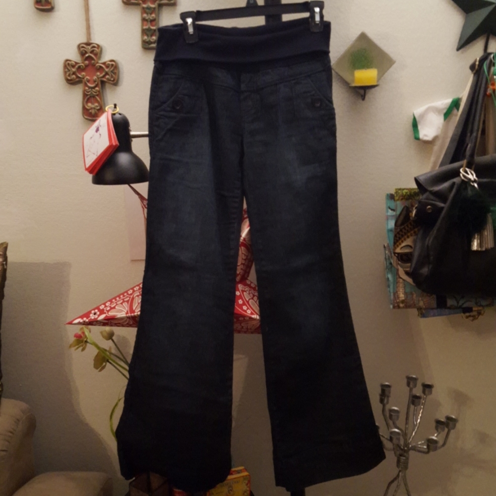 On trend wide leg jeans